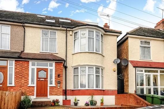 4&nbsp;Bedroom&nbsp;Semi-Detac...